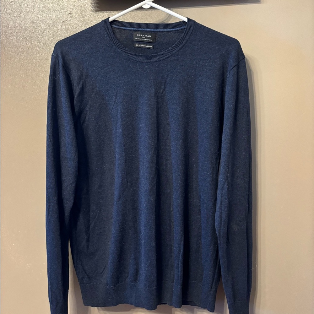 Zara Men's Deep Blue Crewneck Sweater